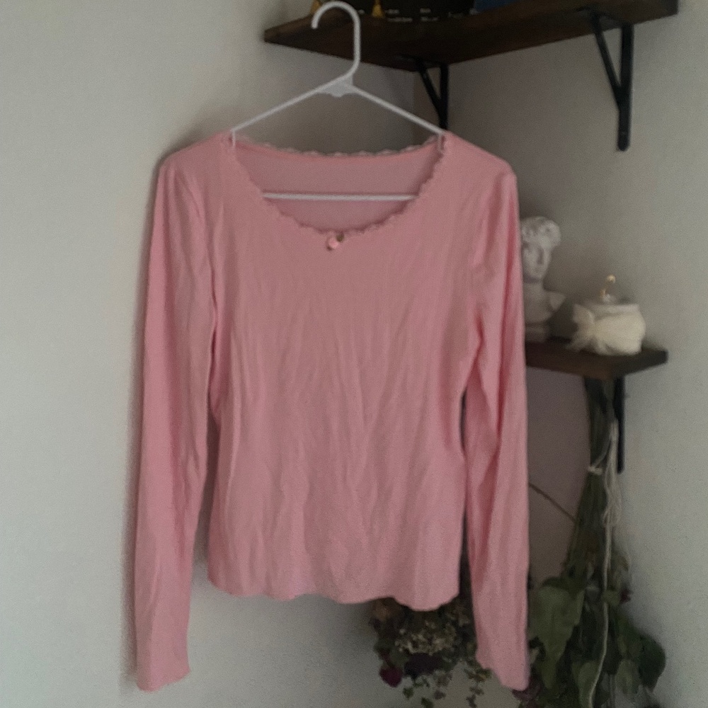 baby pink shirt!